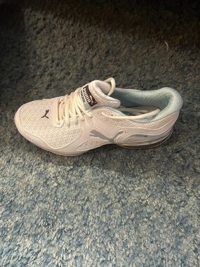 Puma Women’s White Athletic Shoe with Pale Blue Lining